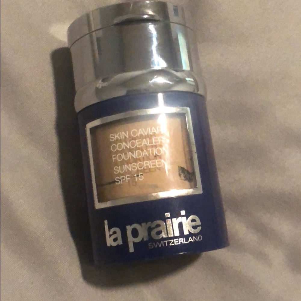La Prairie Foundation/Concealer